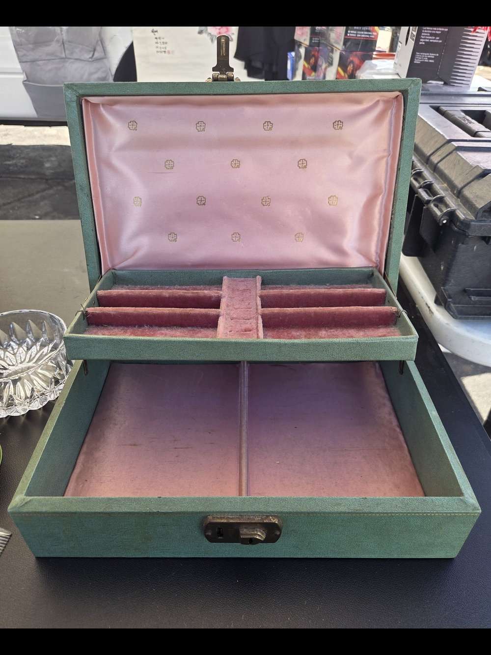 Vintage Green Jewelry Box with Pink Velvet Interior